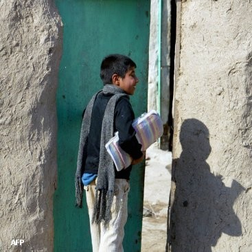 ����� ���