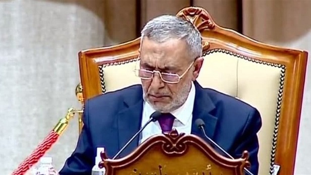 In his first statement after leaving the hospital... Al-Mashhadani - I am still the head of the age the session was adjourned and the session cannot be resumed without my permission